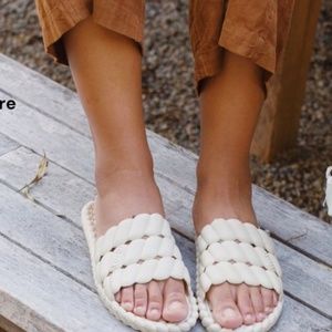 Terrelique Relaxation Slippers